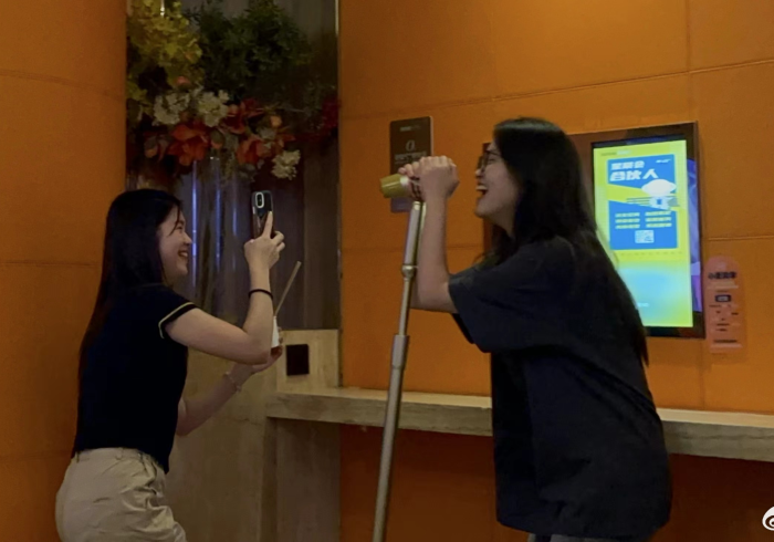 实测工具“潘潘讲故事确实可以开挂”(果然有透视挂)