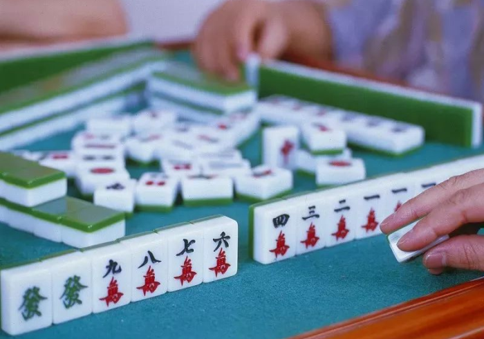 【独家发现】“中至上绕麻将有什么猫腻吗”其实确实有挂 【独家发现】“中至上绕麻将有什么猫腻吗”其实确实有挂