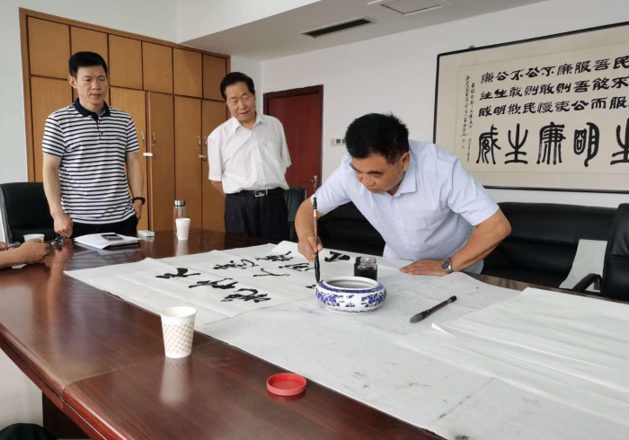 【知识科普】“周口麻将可以装挂吗”揭秘透视辅助万能挂