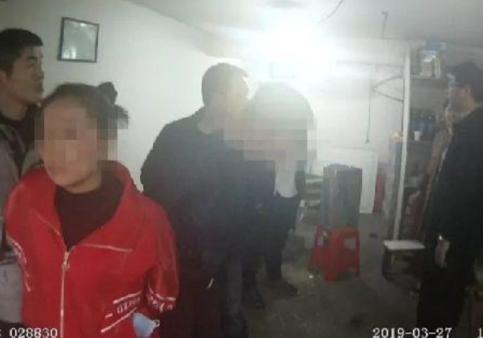 今日重大通报“朋友圈麻将开挂是不是真的”(果然有透视挂)