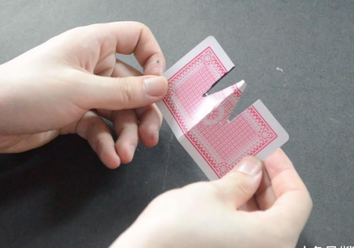 必学教你安装!扫描扑克牌一刀切怎么练”程序提高好牌胜率方法 必学教你安装!扫描扑克牌一刀切怎么练”程序提高好牌胜率方法