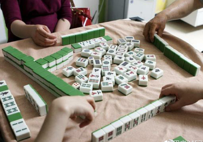 必看盘点揭秘!打麻将包赢不输的秘密(可以装程序控制)