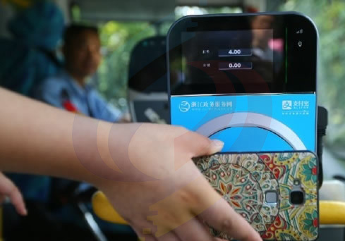 安装教程“条码扫描扑克牌怎么使用”(助赢神器购买)-