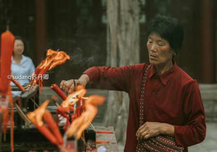 终于知道了“扑克牌的动态镜头扫描仪”最新辅助详细教程