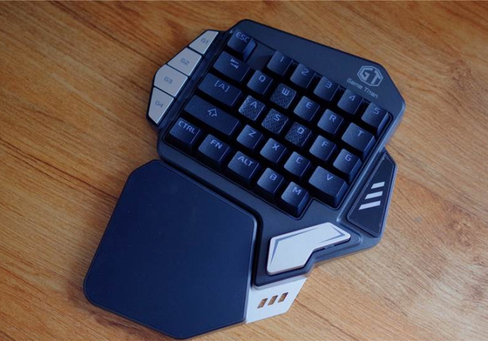 玩家必备教程【麻将机蓝牙连接程控器】”附开挂脚本详细步骤