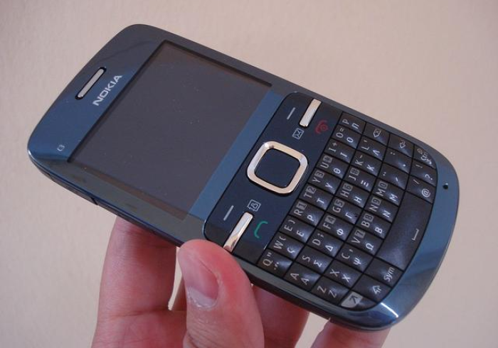 科普实测“自动麻将机手机蓝牙控制器(其实可以调输赢)