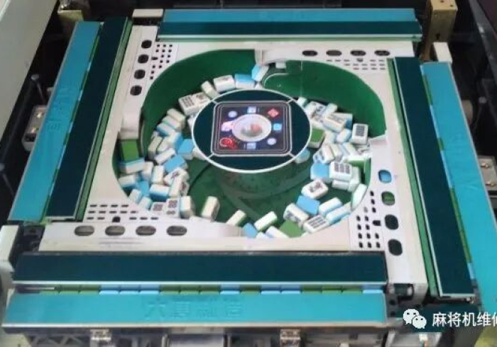 麻将机总程控器怎么拆卸