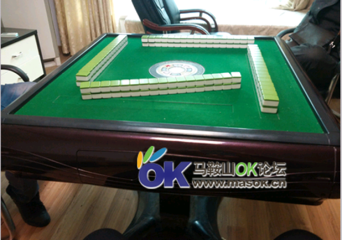 高科技麻将机控牌设备