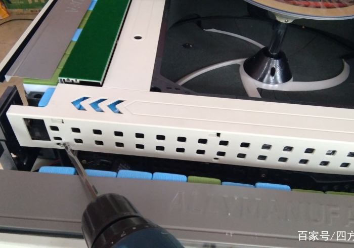 我来教大家“麻将机控牌器安装图解(目前新的程序揭秘)