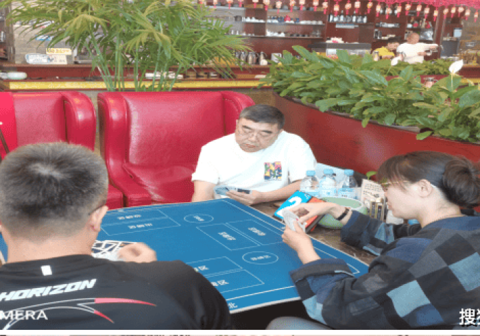 玩家实测“棋牌室麻将机助赢神器(如何让系统发好牌)