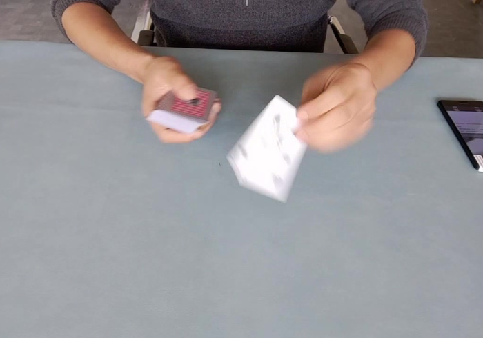 七分钟了解!“普通扑克牌纸牌扫描仪(手机控牌器是真的)