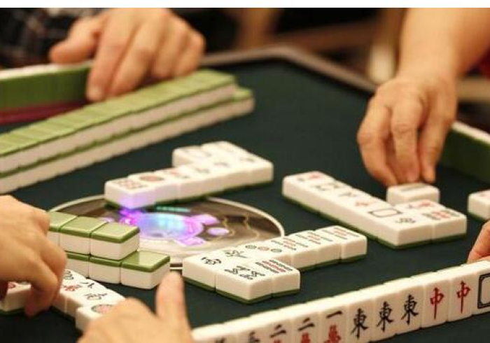 盘点七款!【普通麻将机提高好牌胜率】!分享用挂教程