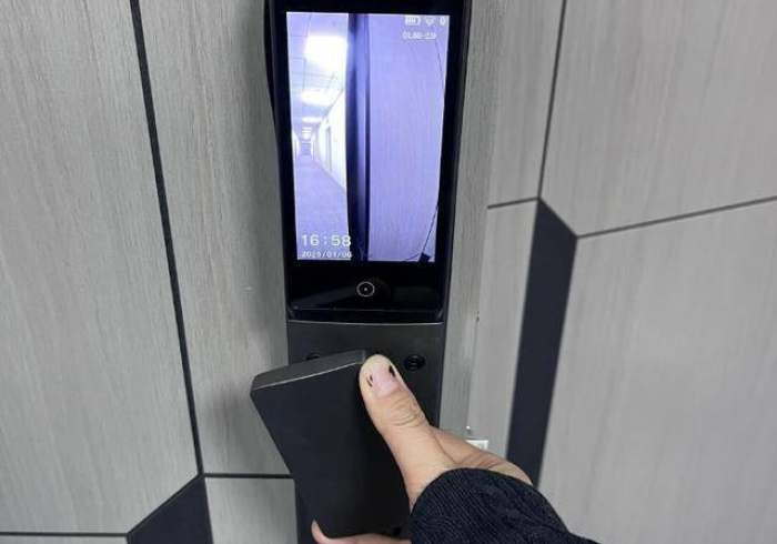 必备科技“十三张扑克牌扫描监控器”其实确实有挂