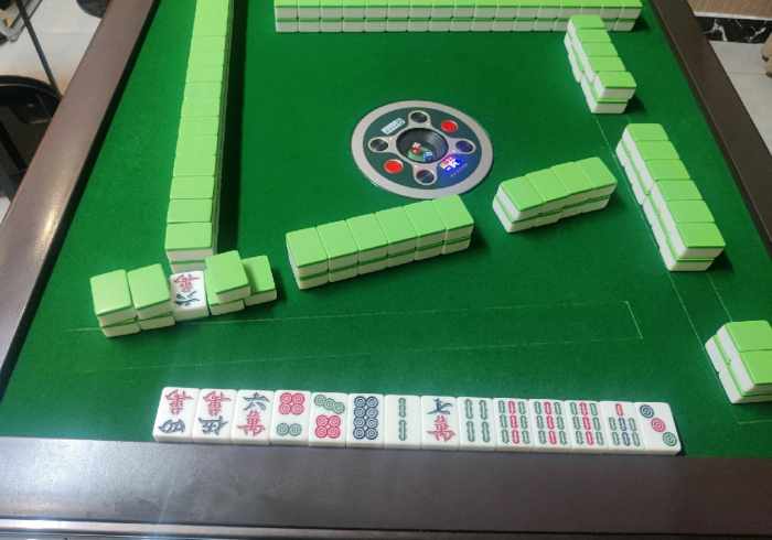 一分钟代打!【新麻将机真能免安装程序】(小程序辅牌器)