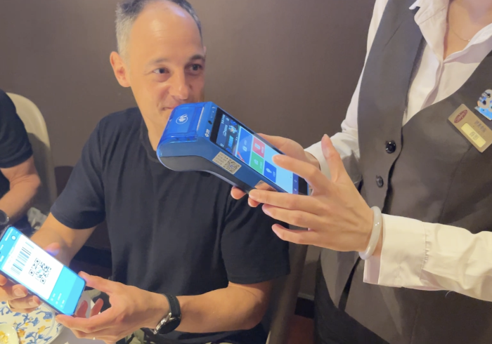 记者揭秘“广州扑克牌扫描仪最新款”!揭秘其实有挂(今日//更新)