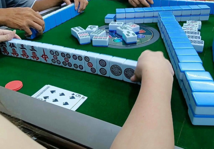 教程辅助!“【红中麻将不用安装】(通用辅牌器)